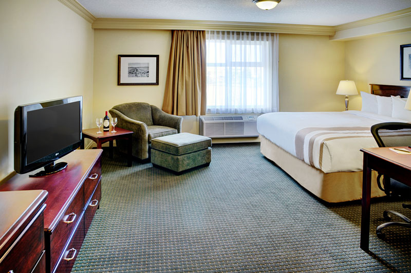 Chateau Nova Kingsway Hotel in Edmonton