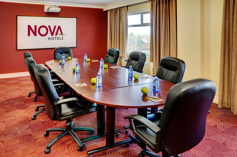 Chateau Nova Yellowhead Hotel in Edmonton