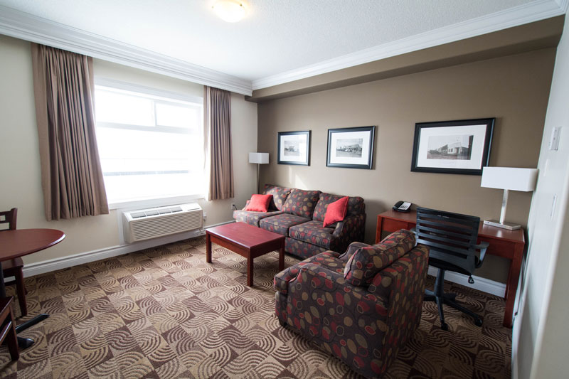 EXECUTIVE TWO BEDROOM SUITES