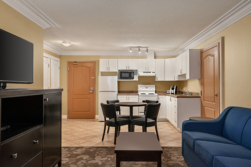 Nova Inn Yellowknife Hotel